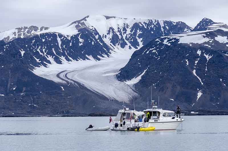 124 - Noruega - islas Svalbard - isla de Spitsbergen - fiordo Liefdefjord - Andoyane